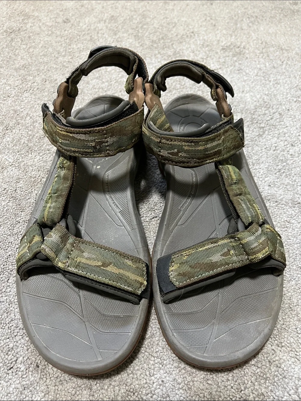 TEVA Men’s Terra Fi Lite Green Camo Brown Strap Sandal Size 8.5